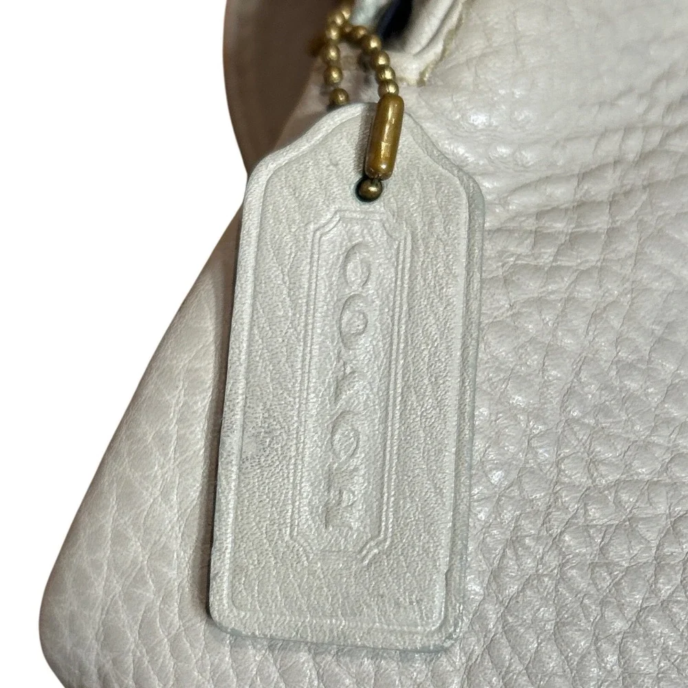 Coach compact companion